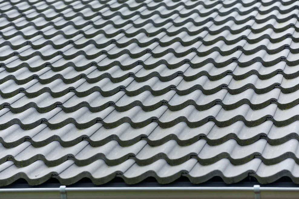 Crossways BMI Redland Grovebury tile with Innofix Clip fixing