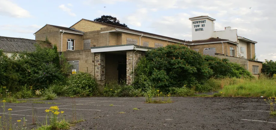 Copper Beech View using brownfield land of Old Newport Towers derelict site