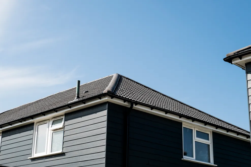 MoD Housing Helston - Redland 49 - RedVent EavesVent