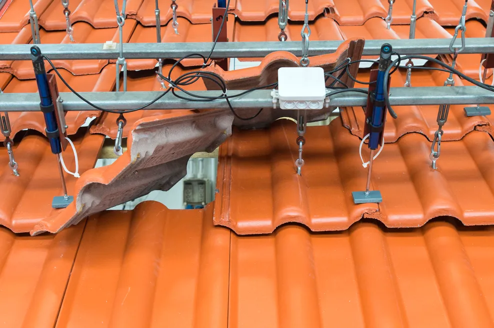 Tile lift testing machine - Joppen Netherlands